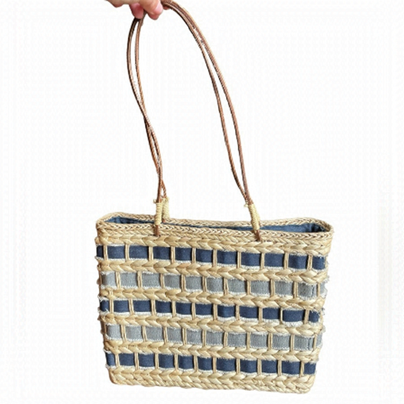 Aldo Handbags - Vintage Aldo Corn Husk and Denim Purse